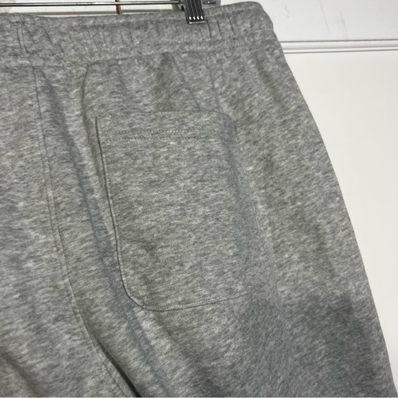 Goodfellow & Co The Every Wear Jogger Gray Super Soft
Size Large - Picture 7 of 7